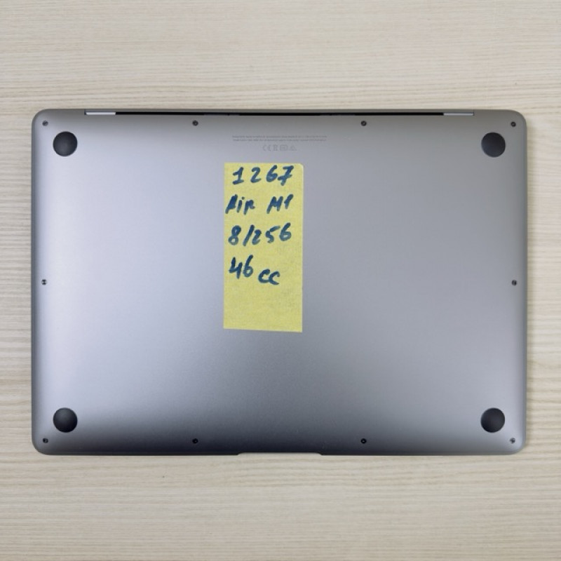 MacBook Air 2020 Space  M1 8/256